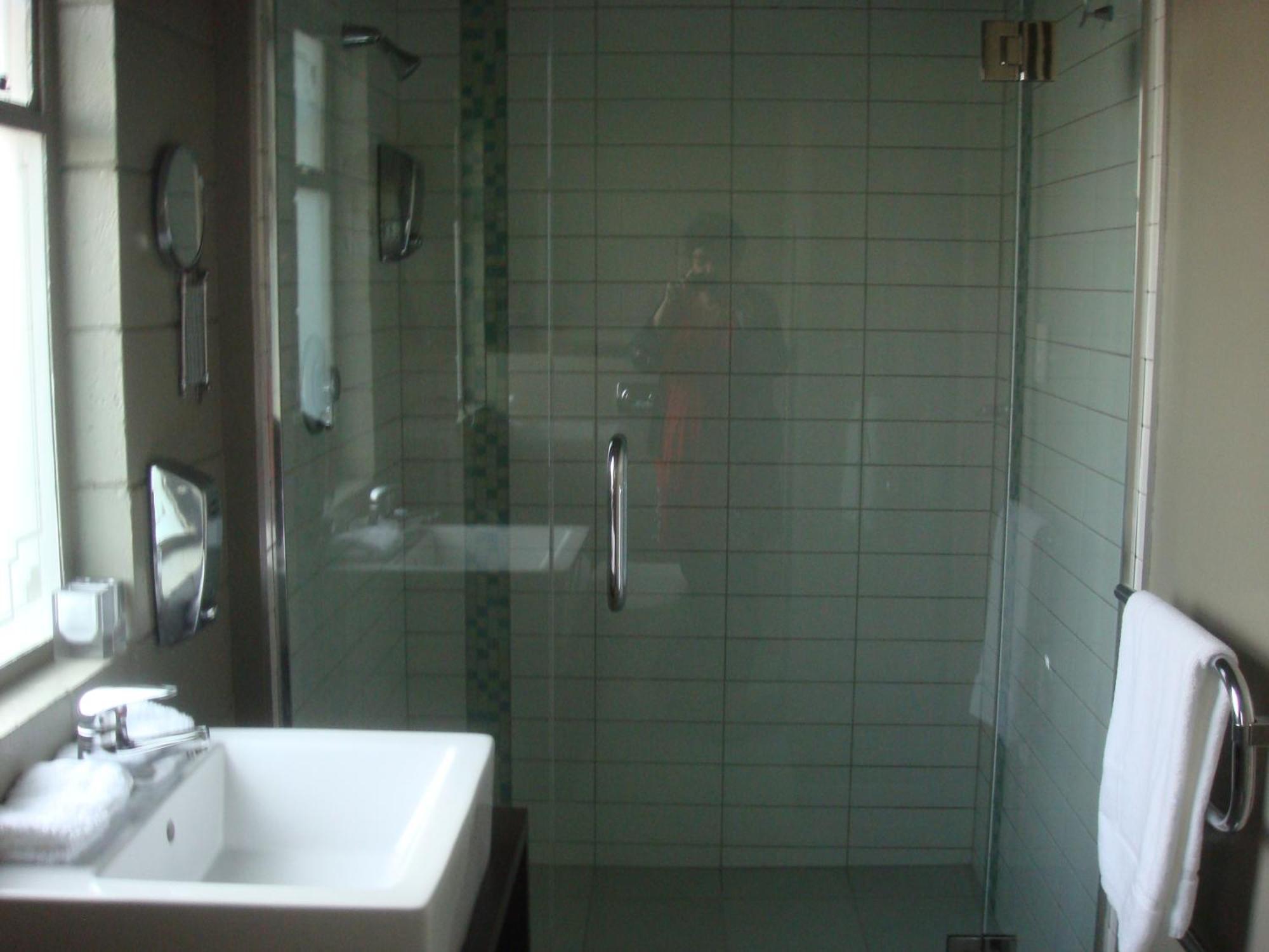 Bristol Motel Upper Hutt Ngoại thất bức ảnh