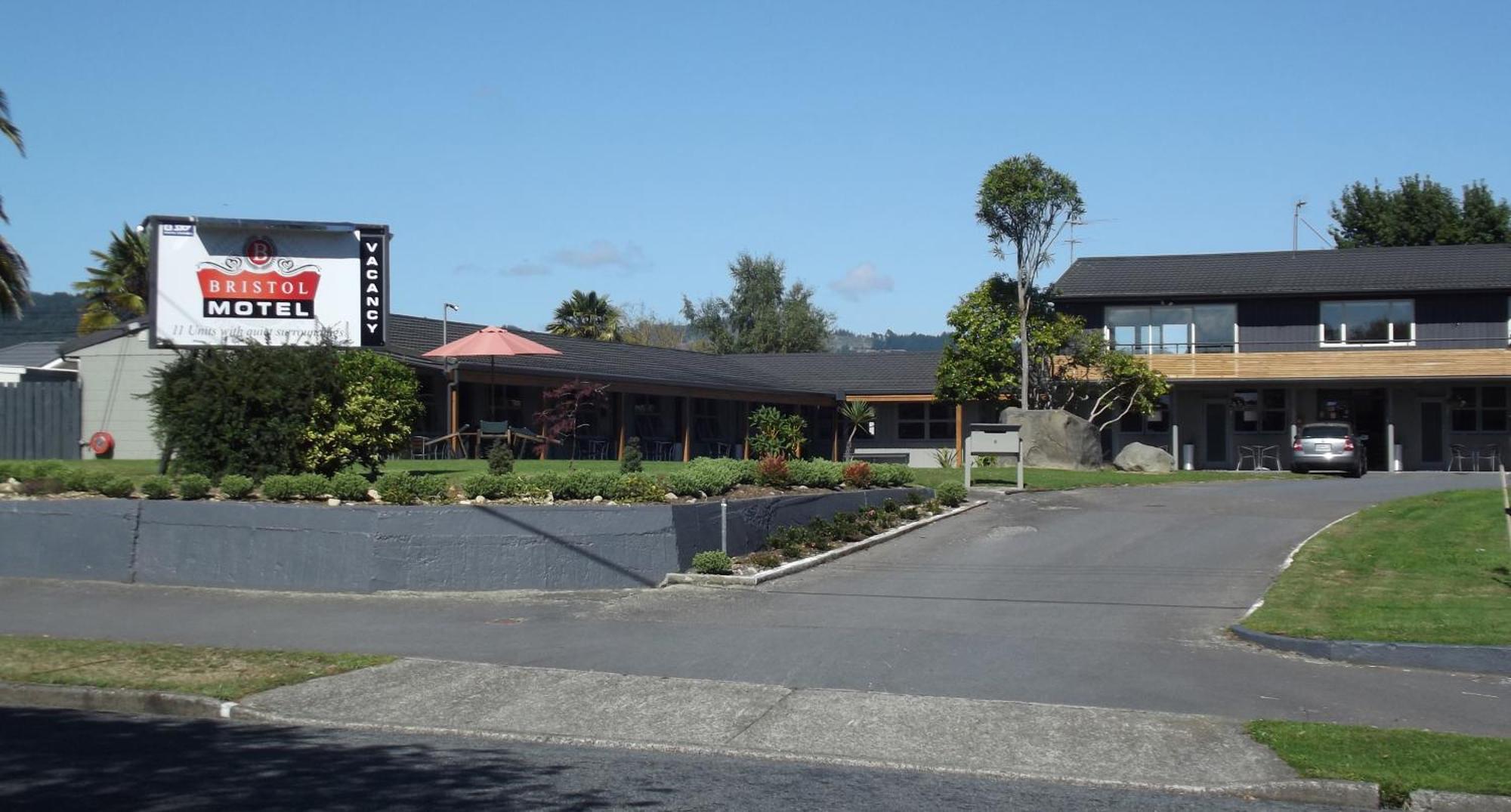 Bristol Motel Upper Hutt Ngoại thất bức ảnh