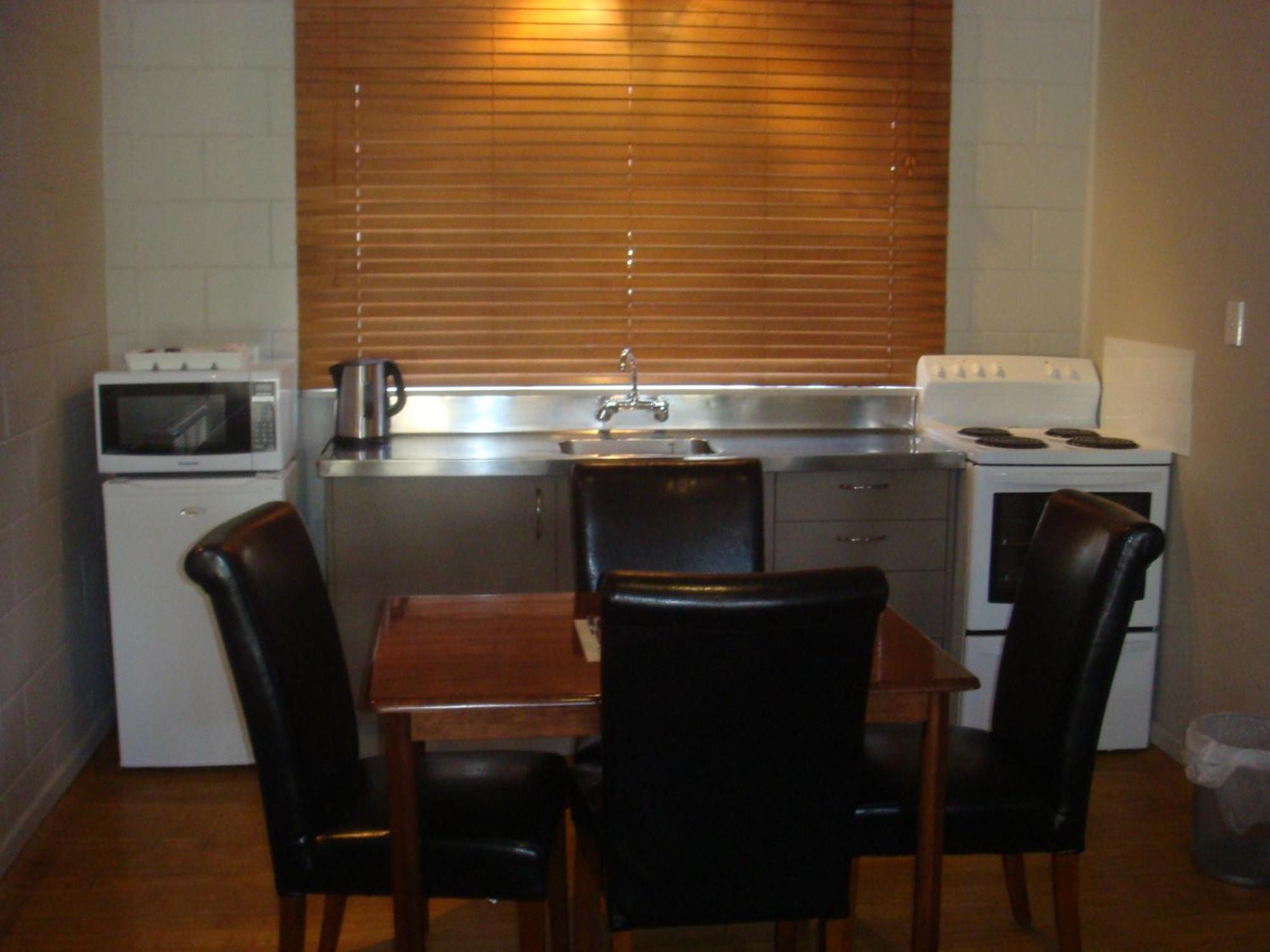 Bristol Motel Upper Hutt Ngoại thất bức ảnh