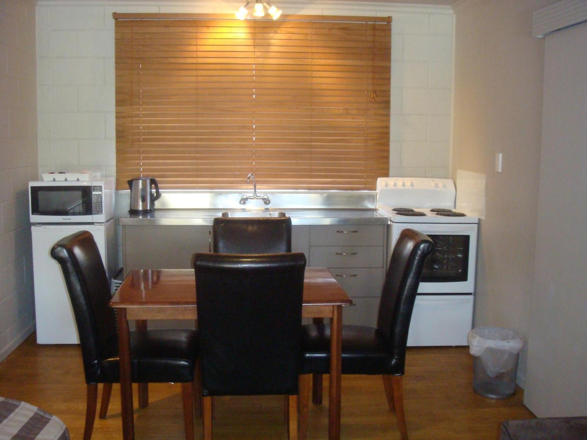 Bristol Motel Upper Hutt Ngoại thất bức ảnh